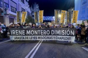 Ministras en rebeldía